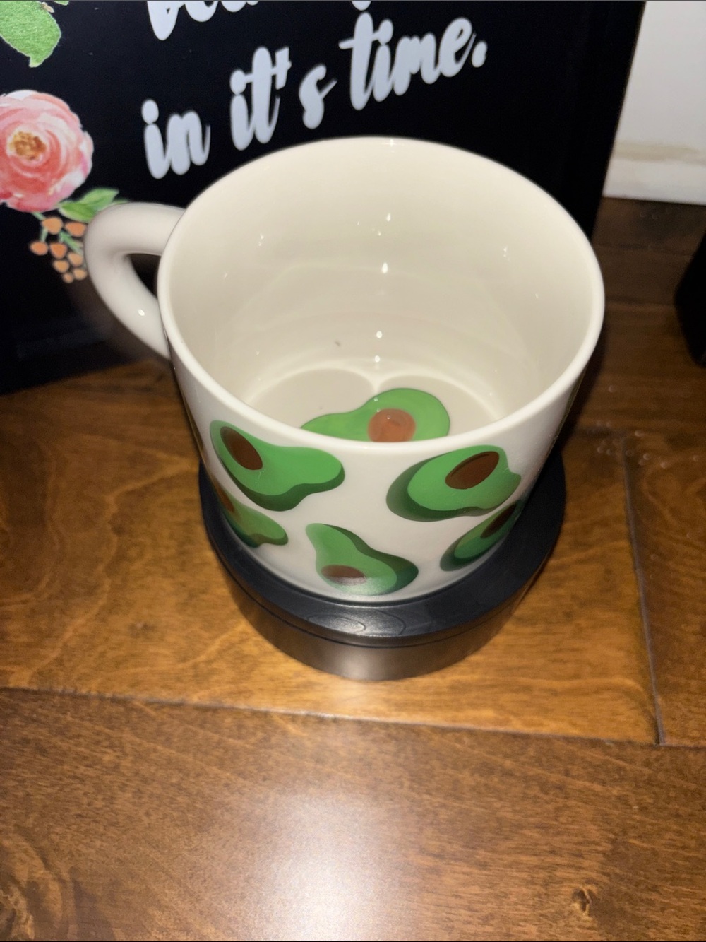 Essentials Avocado Stoneware Mug - Soft Pink & White NEW